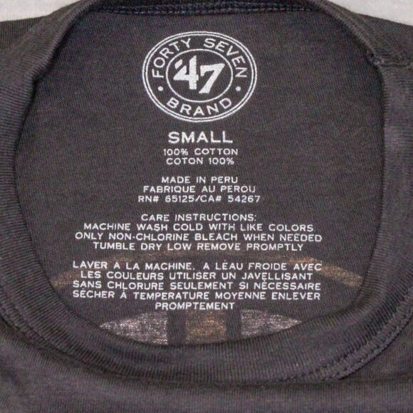 Boston Bruins Short Sleeve Crew Neck Tee Men's Size Small - Picture 4 of 9